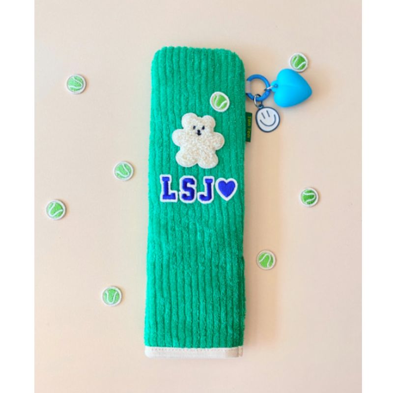 White Bear Green Solid - Initial Version